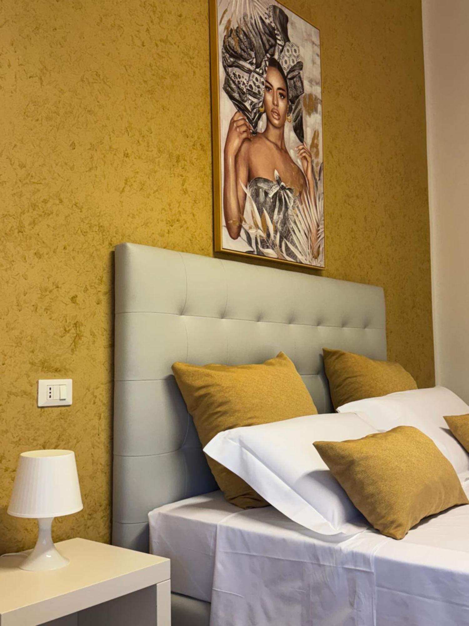 Crispi 120 Rooms New Opening Palermo Bagian luar foto